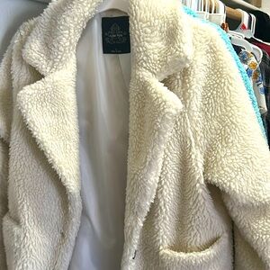 Louise Paris Faux Fur Coat🤍